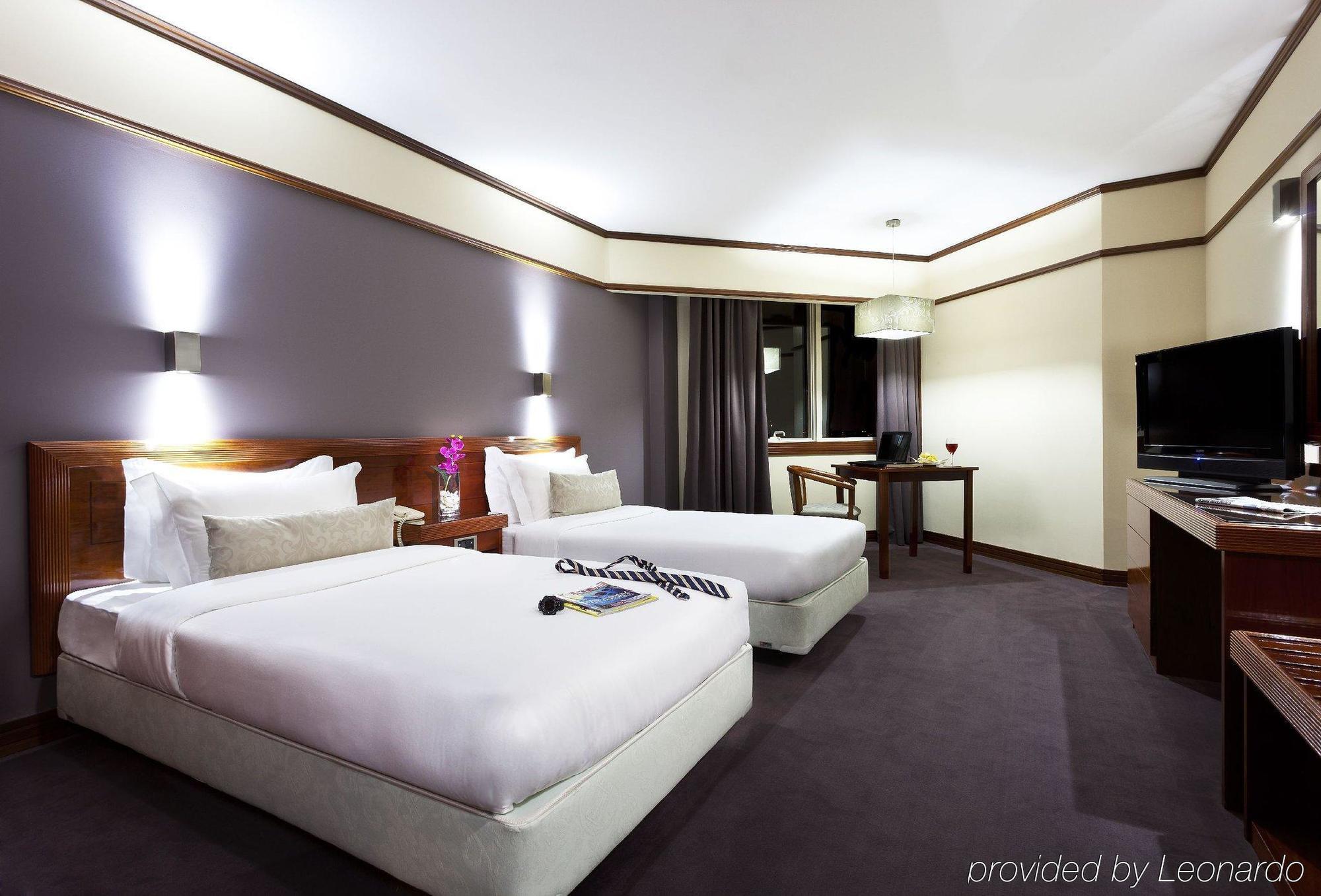 Hotel Hf Fenix 4*